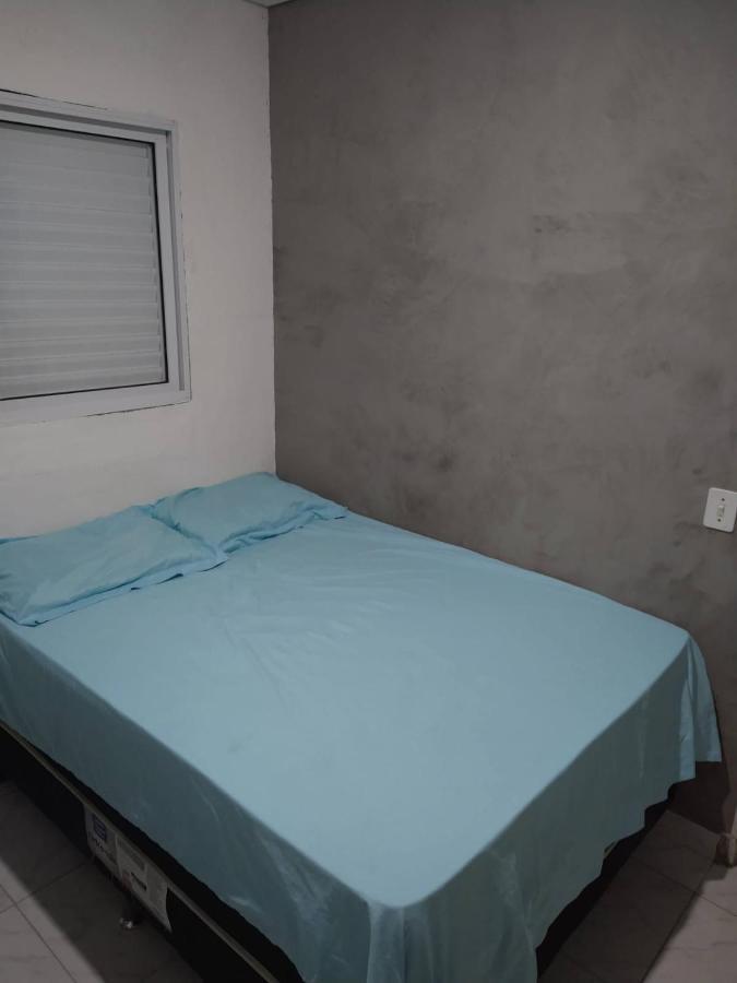 Vila Agradavel Com Piscina. Villa Peruíbe Buitenkant foto